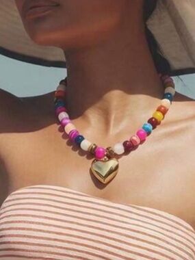 New! Colorful Beaded Necklace Gold Heart Coastal Boho Jewelry (1039)